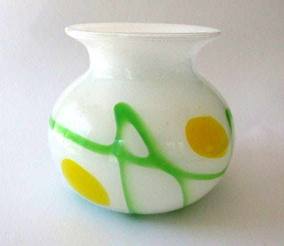 Vintage Hand Blown White Cased Art Glass Vase Green Vine Yellow Spots Pontil 5"
