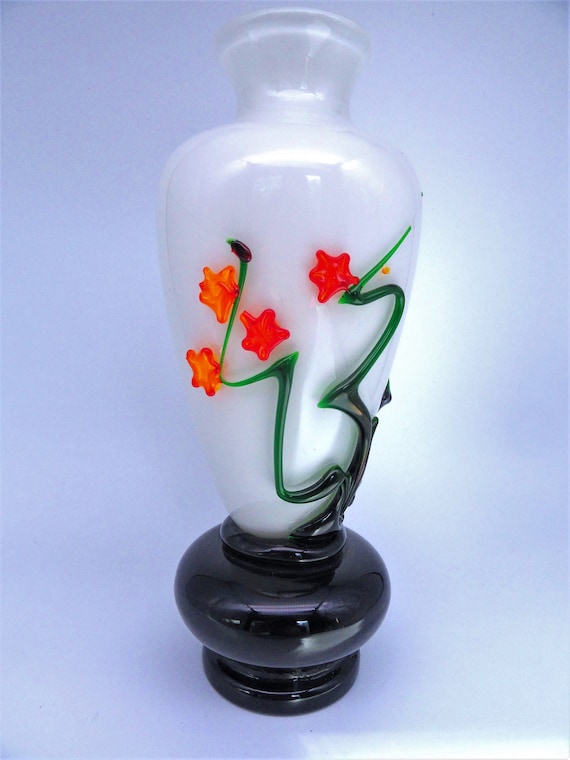 Chinese Peking Glass Vase White and Black with Flowers and Vines