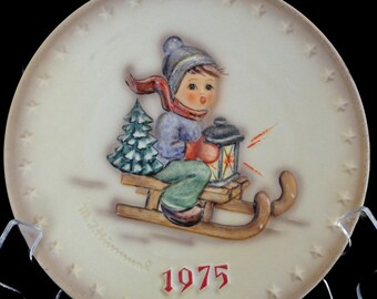 1975 Hummel Plate &quot;Ride Into Christmas&quot; 5th Annual Plate  West Germany