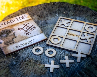 Tic-Tac-Toe il Gioco del Tris in Versione di Design con Plancia Trasparente, per 2 Giocatori Età 6+ | Cartolibreria Grafite Online