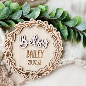 Personalised Baby Arrival Sign l 3 Dimensional Baby Name Plaque | Wooden Birth Gift | Social Media Photo Prop Disc I New Baby Arrival