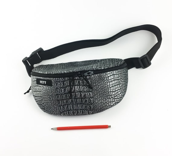 metallic silver fanny pack