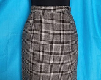 Vintage 90s does 40s plaid pencil skirt - midi skirt - 1990s vintage