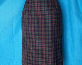Vintage plaid pencil skirt - 1990s does 1940s - straight skirt