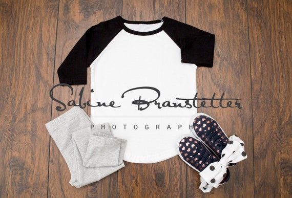 Styled Stock Photography Queen Mockup File Black And White