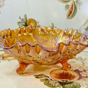 marigold carnival glass centerpiece bowl, Lustre Rose by Imperial Glass,  8&quot; Ruffled Bowl 3 Footed Design, shabby chic vintage glass