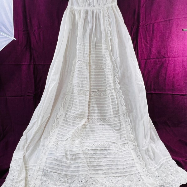 Beautiful Hand Embroidered 19th Century Christening Gown / Baby Dress