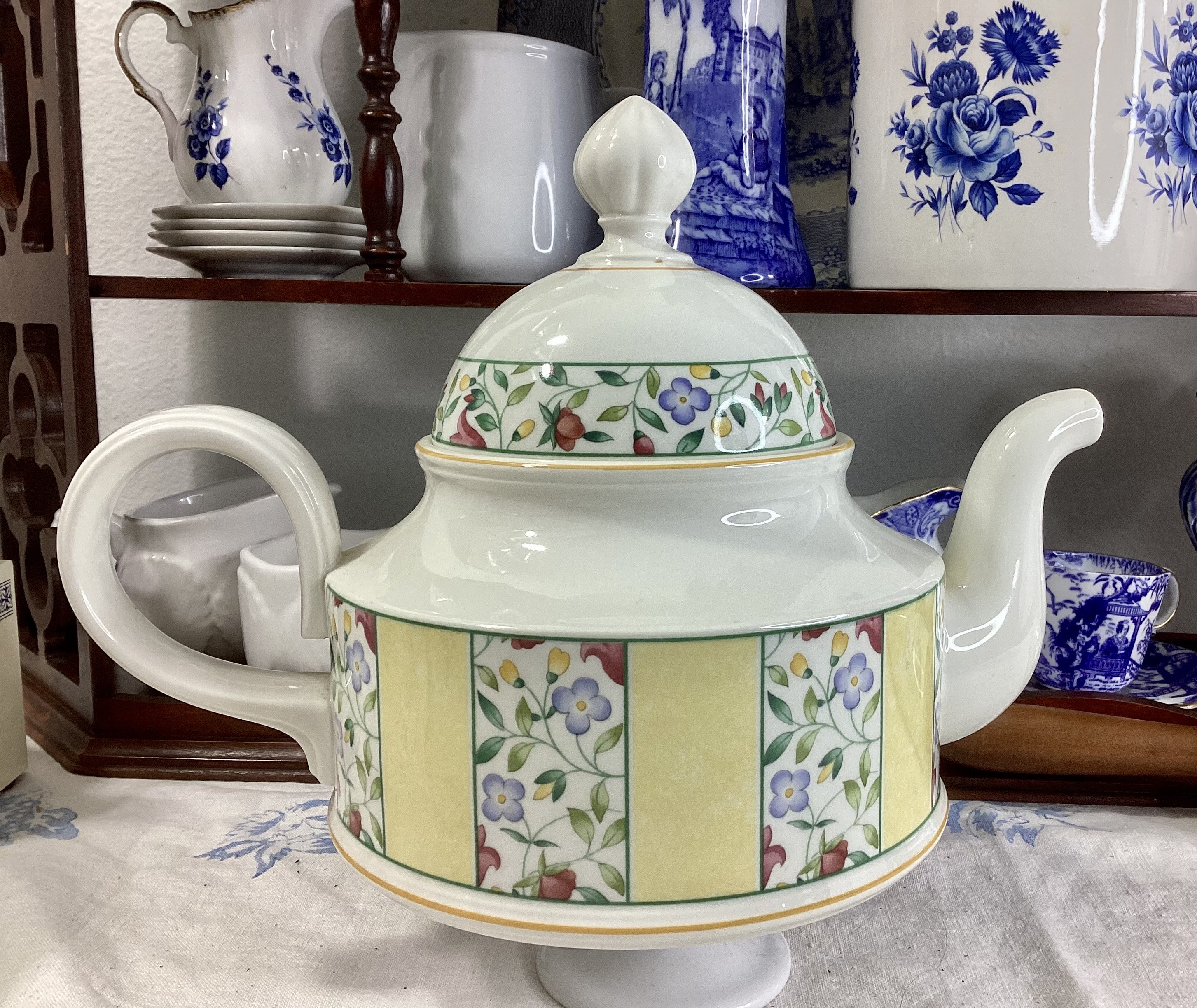 Villeroy and Bosh Teapot in the Virginia Pattern. Yellow With Blue 
