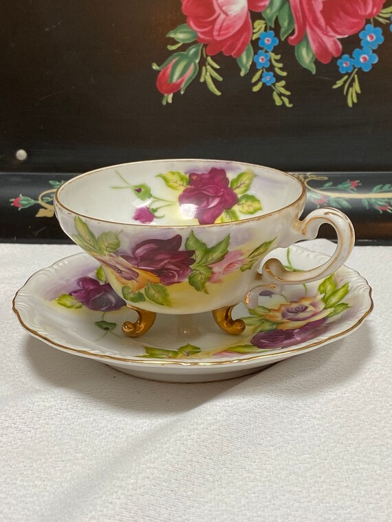 3 Legged Cup and Saucer Japan (DEB) 3 Legged Cup and Saucer Japan (DEB)