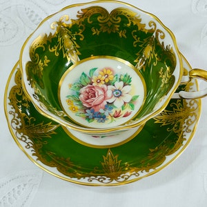 Paragon Fine English Bone China Green and Gold Floral Bouquet Kingston Tea Cup and Saucer Beautiful Teacup Set, shabby style teacup