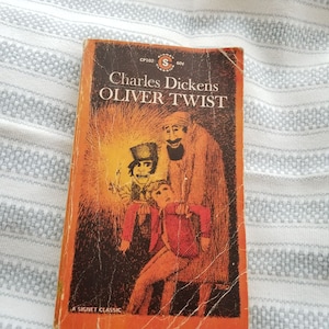 Oliver Twist Charles Dickens Libro tascabile Un classico Signet 1961 5a ristampa