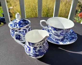 Set kop, schotel, suiker en creamer Rose of England-thee