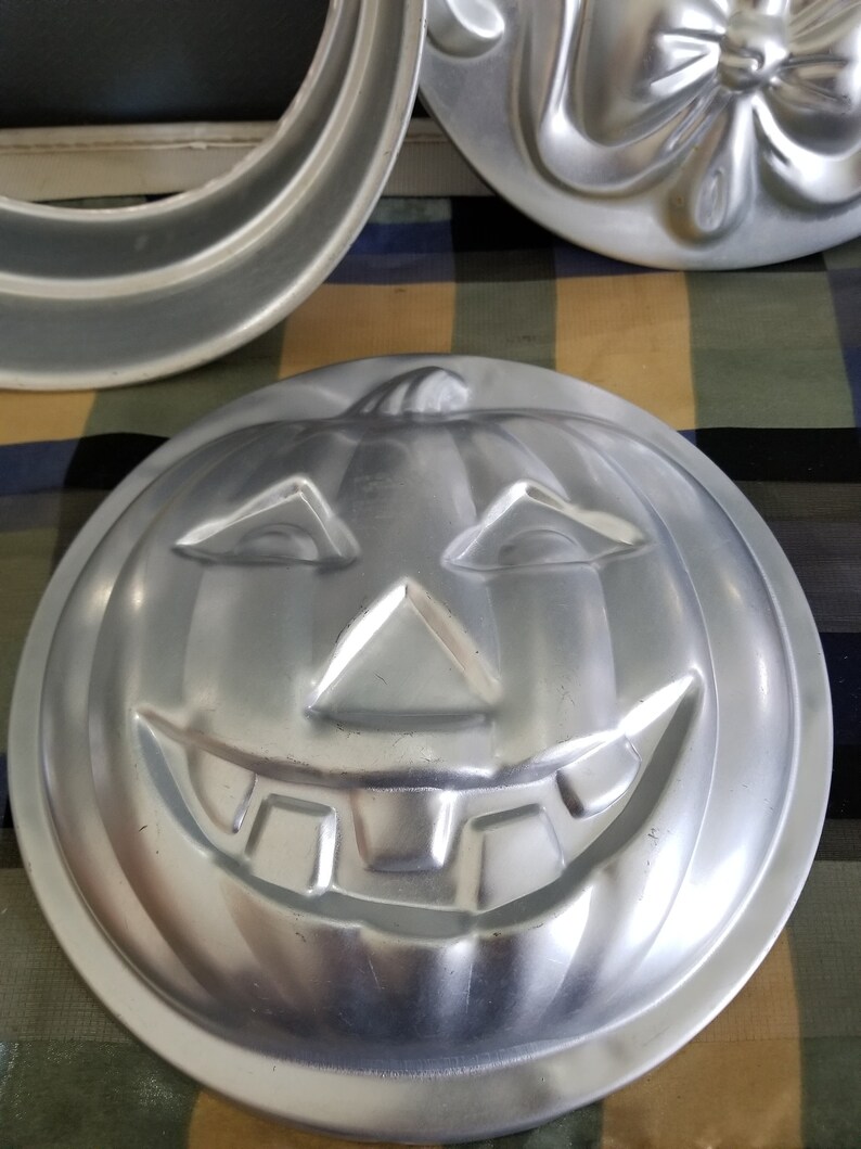 Vintage wilton cake forms molds with the old paper pictures etsy