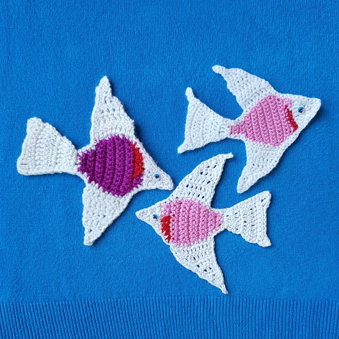 Crocheted fish pattern for applique from leftover yarn for | Etsy