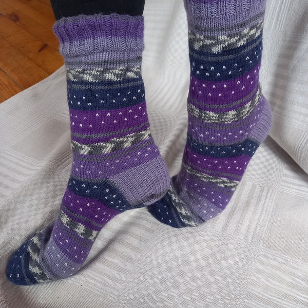 Handknitted wool socks / Adītas vilnas zeķes