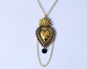 Golden necklace with ex-voto Mexican sacred heart pendant
