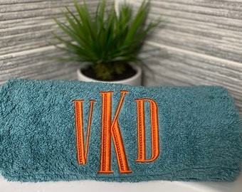 Personalised Towel Set - Monogrammed Bath Towels - Embroidered Towels - Many Colours - EXPLORE NOW