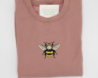 Embroidered Bee Sweatshirt ,Nature Shirt , Casual Sweatshirt
