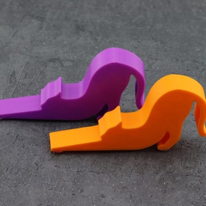 3D Printed Cat Door Stop: Stretching Cat Figure image 2