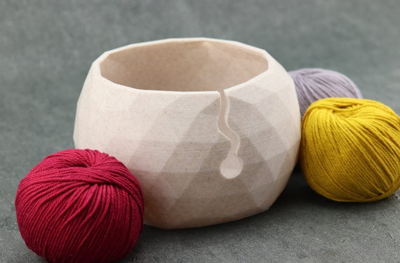 Wooden Yarn Bowl, 6 x 3 Knitting Yarn Bowl with Holes, Handmade Rounded  Edge Yarn for Crocheting, Yarn Storage Bowl Holder for DIY Knitting,  Knitting and Crochet Supplies