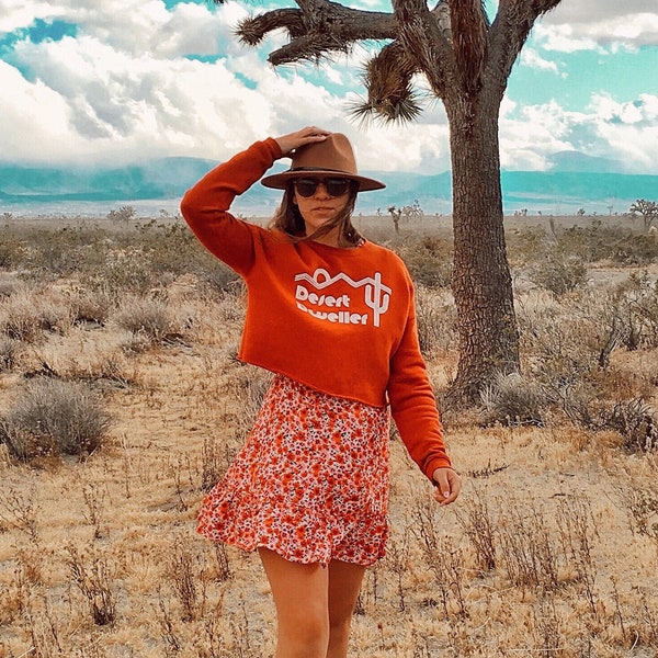 Desert Dweller Cropped Rust Crewneck, cactus fleece sweatshirt, nature top, cactus crop, retro tumblr 70s, spring desert, desert vibes, gift