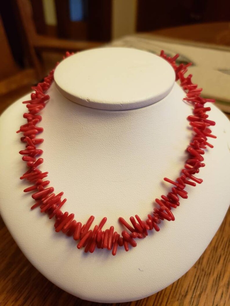 with extenders long skinny beads necklace 17-22 12 bracelet 8 14-11 14. Vintage red beaded necklace and bracelet set
