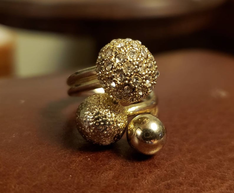 Vintage costume jewelry triple ball ring with double band cz cubic zirconia size 6 12 silver tone silvertone