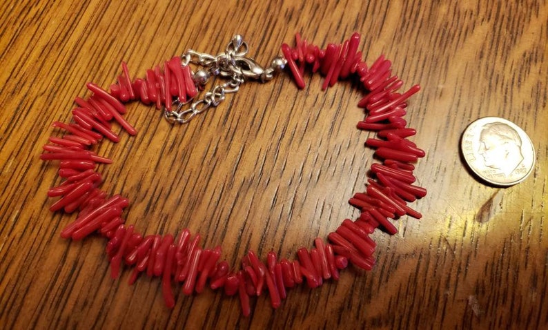 with extenders long skinny beads necklace 17-22 12 bracelet 8 14-11 14. Vintage red beaded necklace and bracelet set