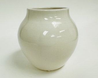 White Porcelain Vase 4 (Second)