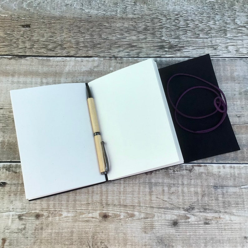 A6 Cork Journal / Notebook in aubergine purple immagine 5