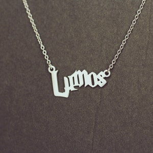Lumos necklace Harry P