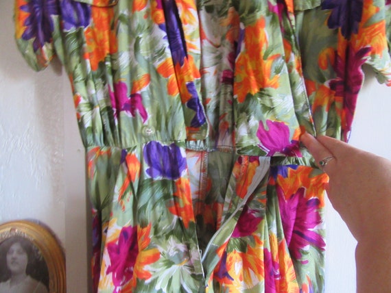 1990s Tropical Floral Print Rayon Romper, Colorfu… - image 8