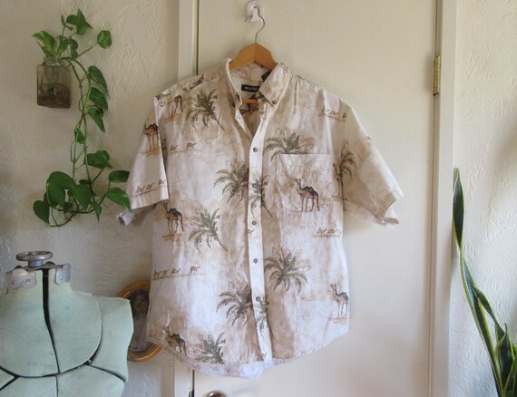 1990s Camel and Palm Tree Print Cotton Button Dow… - image 2