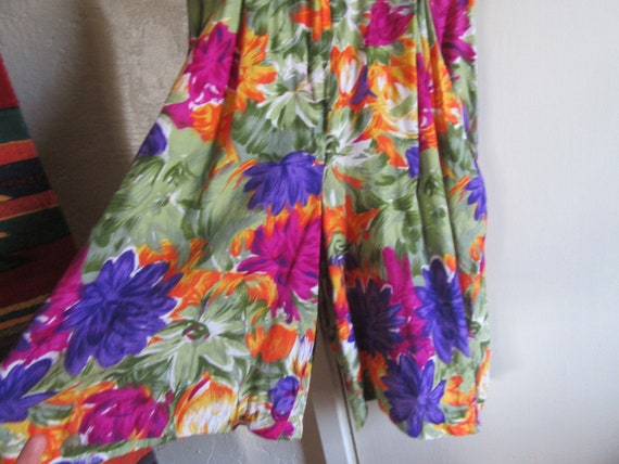 1990s Tropical Floral Print Rayon Romper, Colorfu… - image 9