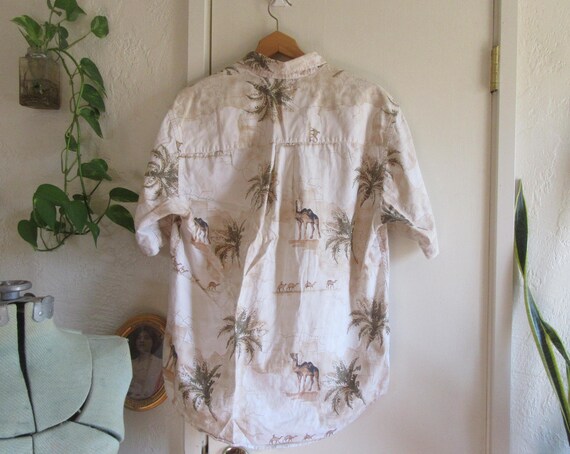 1990s Camel and Palm Tree Print Cotton Button Dow… - image 8