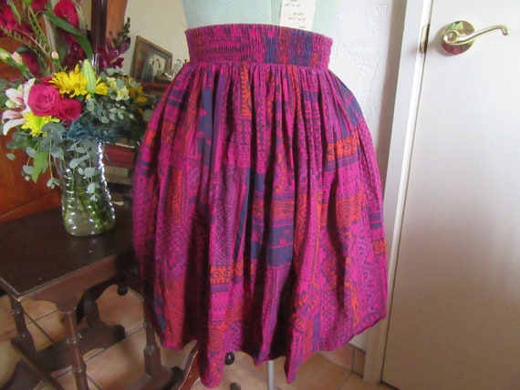 1980s Fuschia/Orange/Purple Cotton Knee Length Sk… - image 4