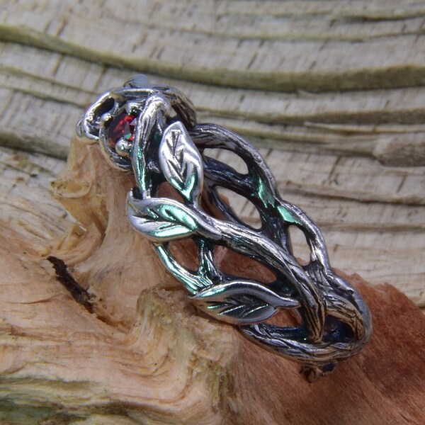 Mens Braided Wedding Ring with Tree Branch Band and Leaf Design, Unique Masculine Engagement Ring, Silver Forest Promise Ring for Him