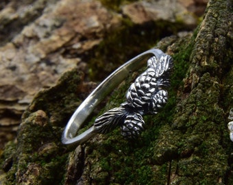 Minimalist Silver Ring with Twig and Pinecone Details, Unique Women's Pine Tree Ring, Wild Nature Inspired Design for Christmas