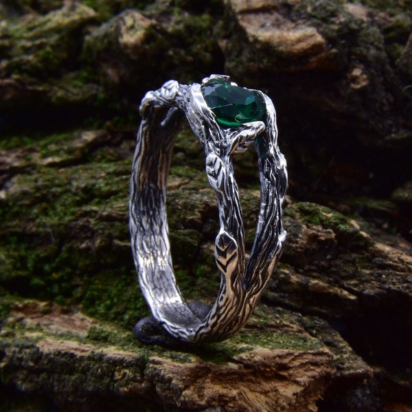 Elvish Forest Fantasy Wedding Ring Emerald, Witch Engagement Ring with Branch and Leaves, Nature Jewelry Fairy Core, Gift for Her