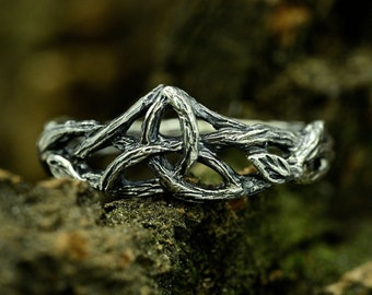 Fairy Celtic Knot Ring from Forest Tree Branch with Leaf, Trinity Knot Nature Ring, Triquetra Ring for Promise, Silver Jewelry