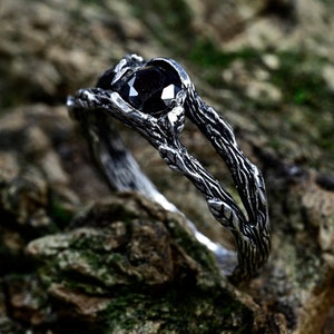 Unique Witchy Tree Bark Wedding Band With Leaf Pattern in Silver ...