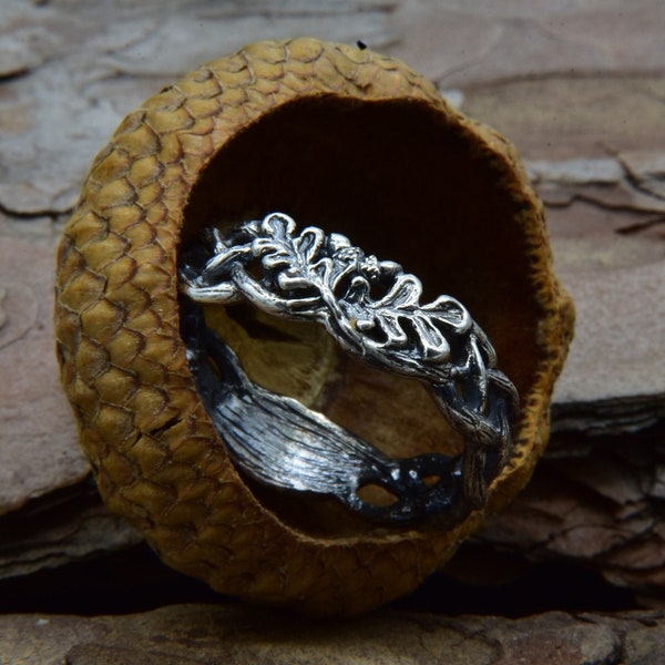 Handcrafted Silver Engagement Ring with Oak Branches, Leaves and Acorns, Nature inspired ring,  Woodland wedding ring