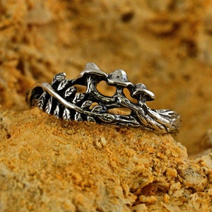 Unique Silver Mushroom Ring, Branch and Fern Engagement  Ring, Gift for Her, Forest Wedding Band, Nature Inspired Woodland Ring