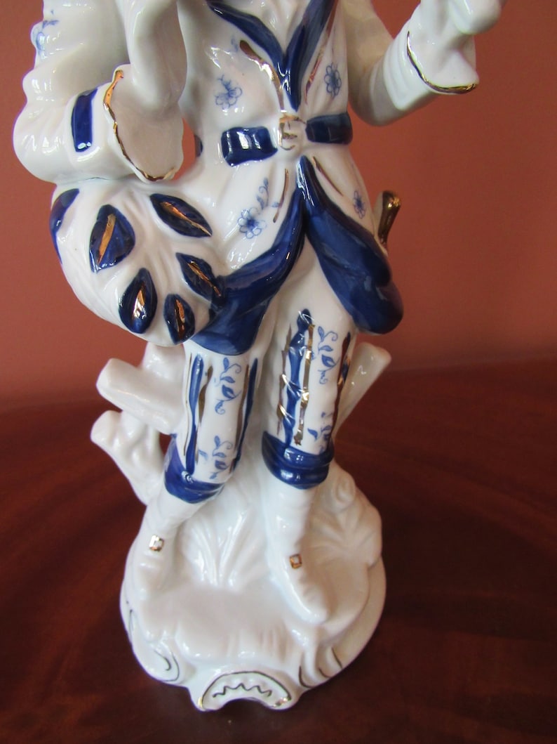 Vintage Blue and White Porcelain Figurine of and Martha Etsy