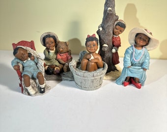 Figura coleccionable Todos los hijos de Dios de Martha Holcombe I