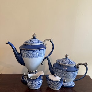 Elegantes Blue and White Platinum Porzellan Kaffee- und Teeservice