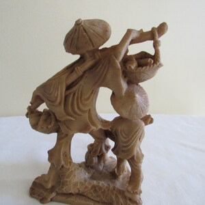 Chinese Fisherman Figurine image 4