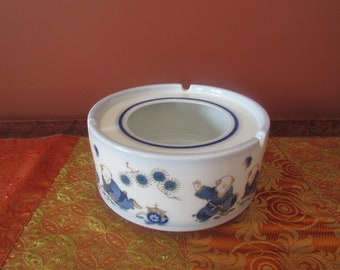 Asian Porcelain Cigarette Ashtray