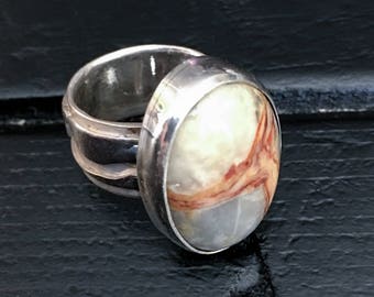 Silver Ring with Jasper / Size 7.75 / Southwest Ring / Heavy Sterling Silver Ring with Jasper Featuring a Unique Earthtone Pattern