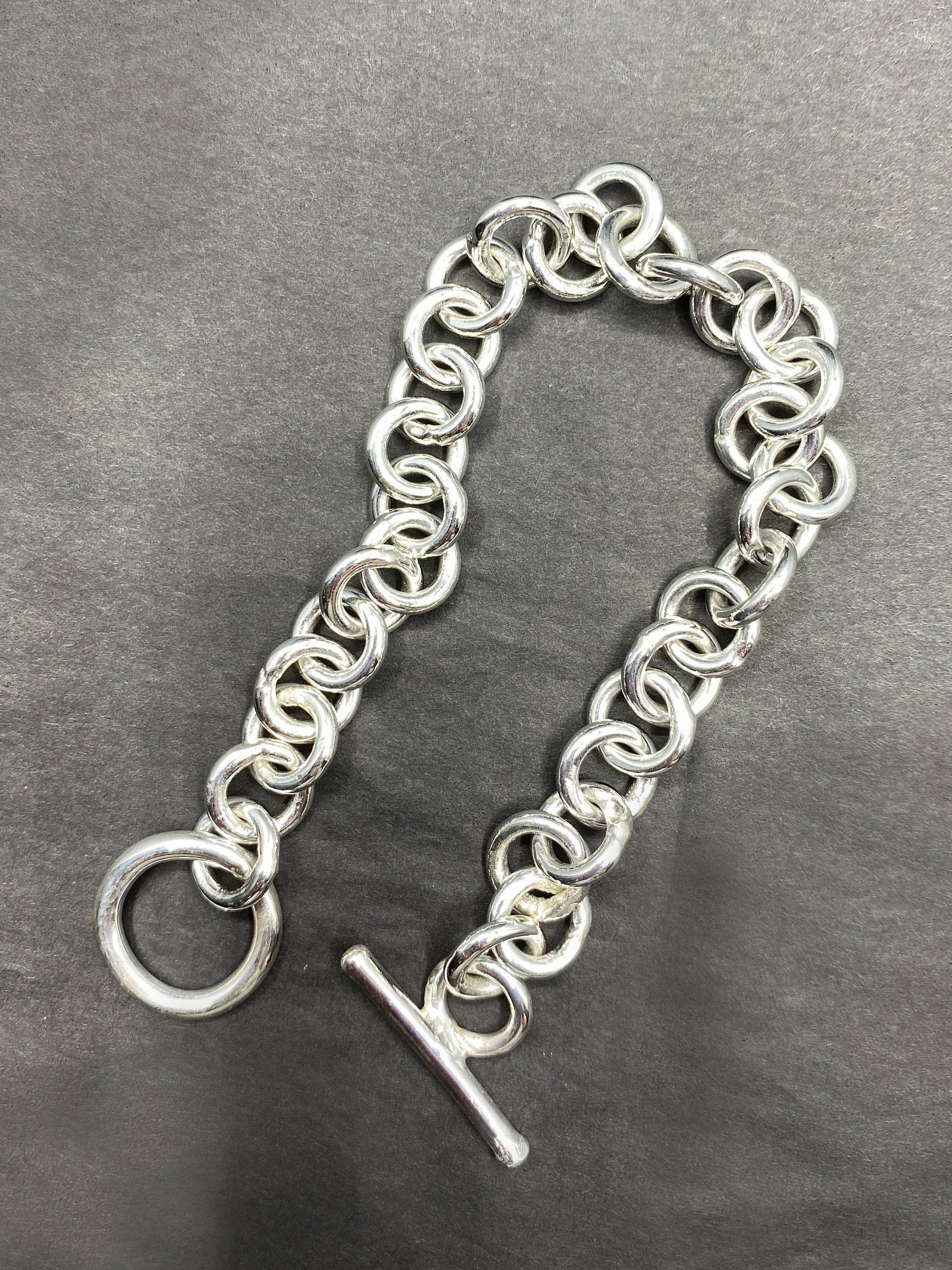 Silver Round Link 8 Bracelet / Loop Bracelet Handmade Design / Classic ...